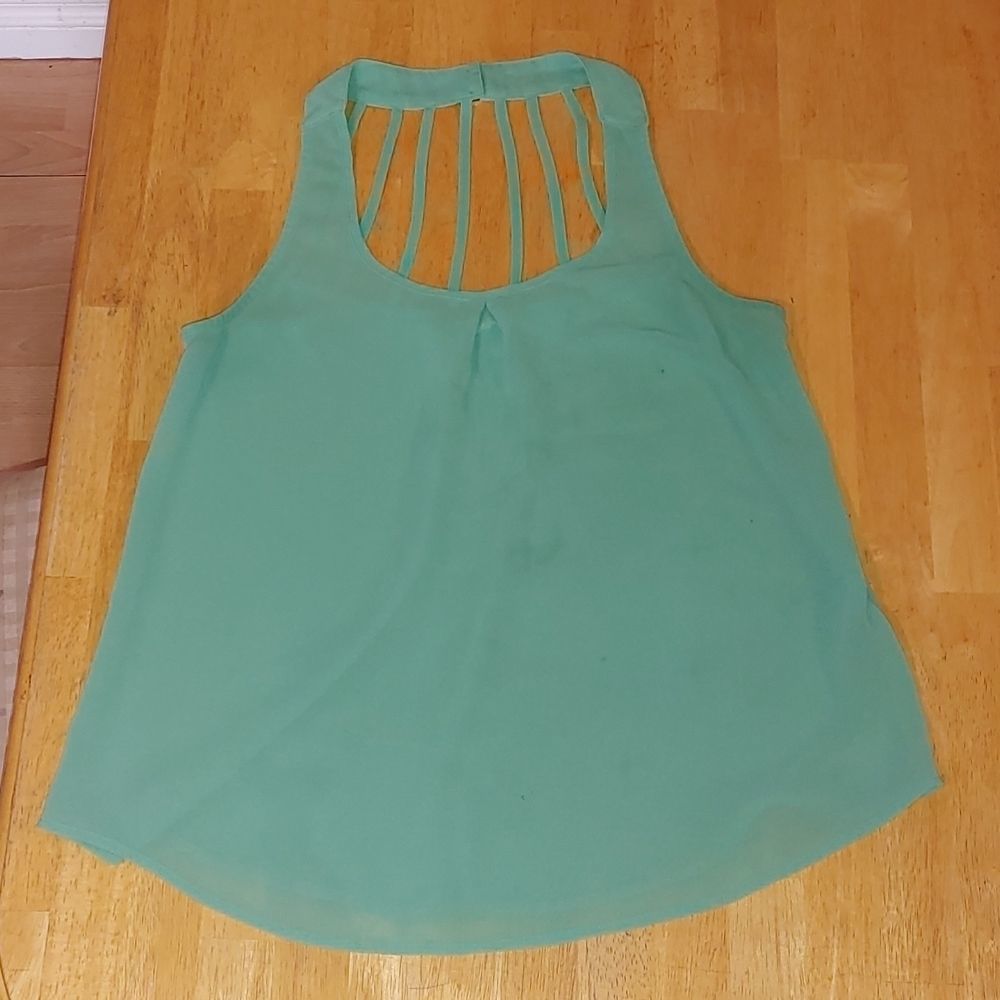 🍀3 for $25🍀EM ladies sleeveless blouse